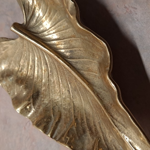 Virginia Metal Crafts Other - Vintage Virginia Metal Crafters Brass Leaf.